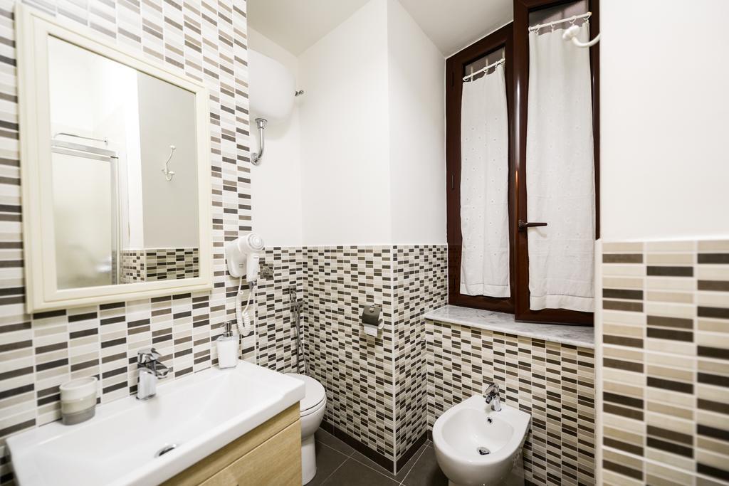 Апартаменты Residenza Santa Chiara Неаполь Экстерьер фото